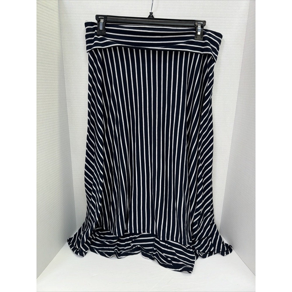 Cato Skirt Women's Size Large Navy Blue Striped Flare Skirt